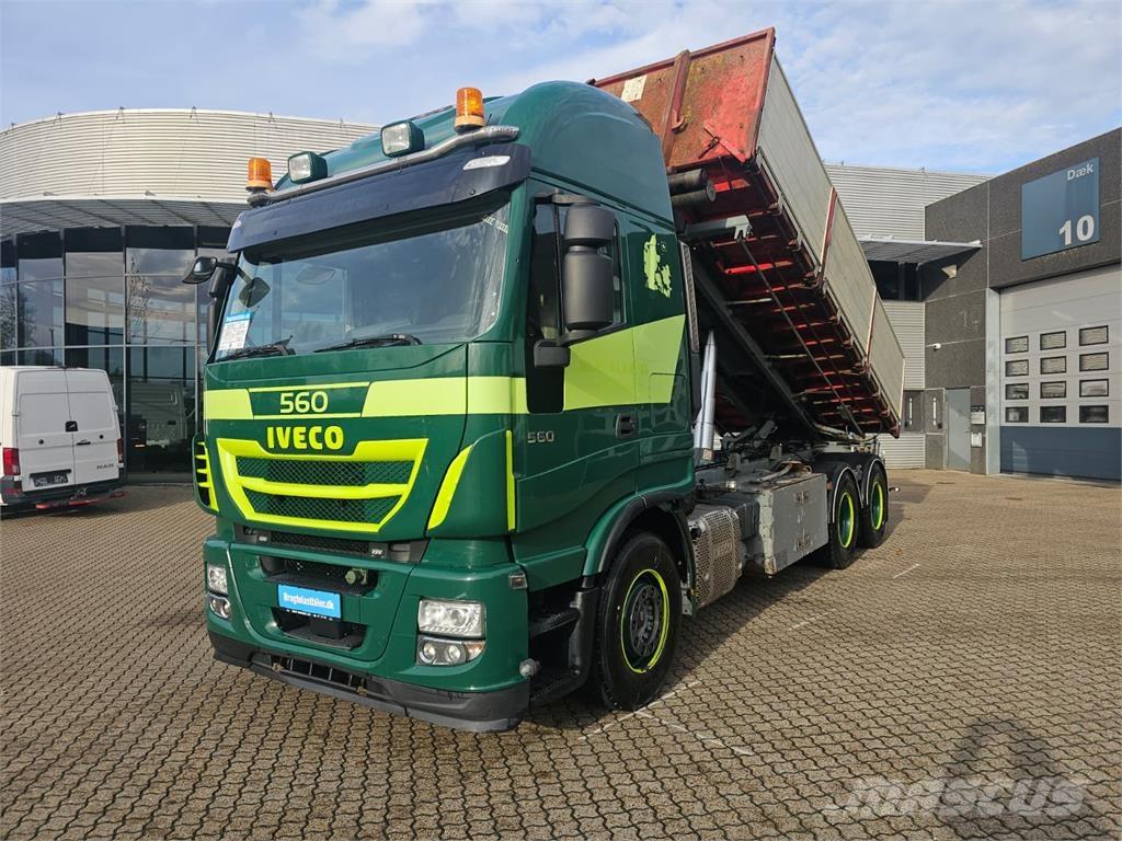 Iveco Stralis 560 6x4 起重可拆卸式卡車