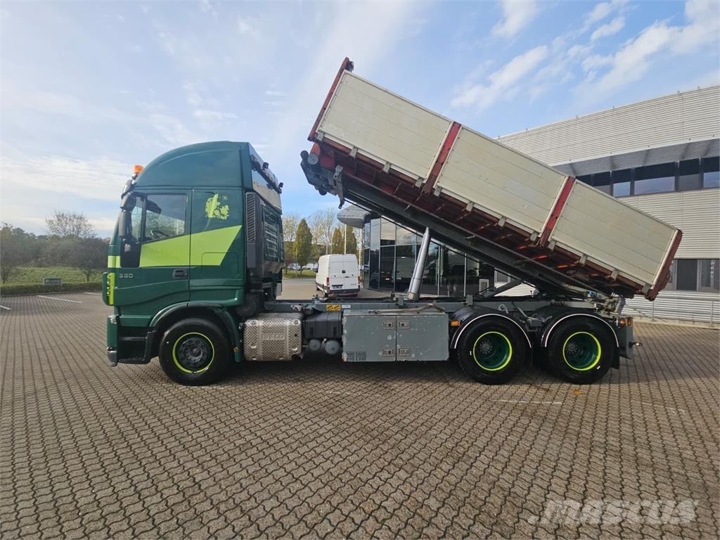 Iveco Stralis 560 6x4 起重可拆卸式卡車