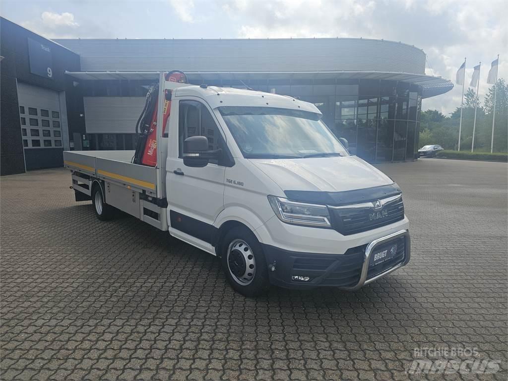 MAN TGE 6.160 A8 平板式/側卸式卡車