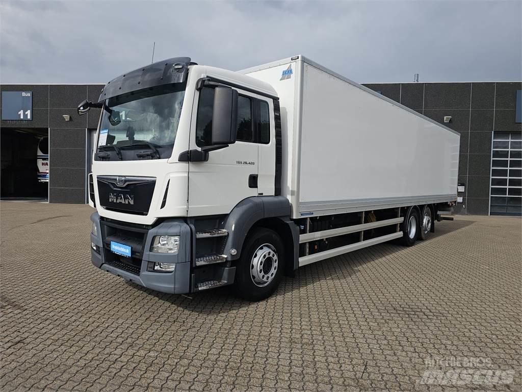 MAN TGS 26.420 貨箱式卡車