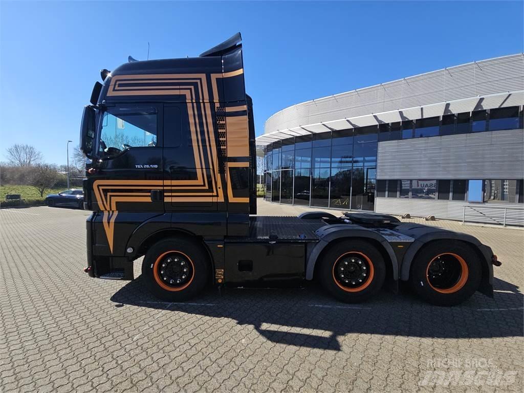 MAN TGX 26.510 曳引機組件