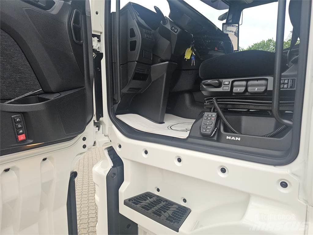 MAN TGX 26.520 曳引機組件