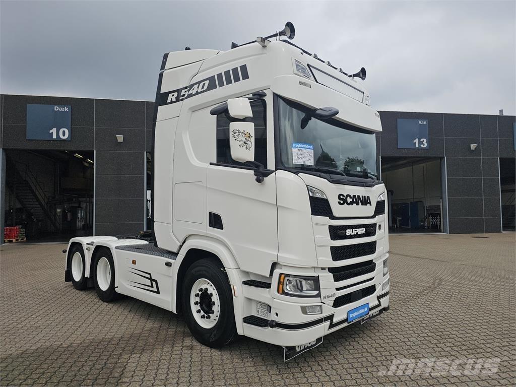 Scania R540 6x2 曳引機組件