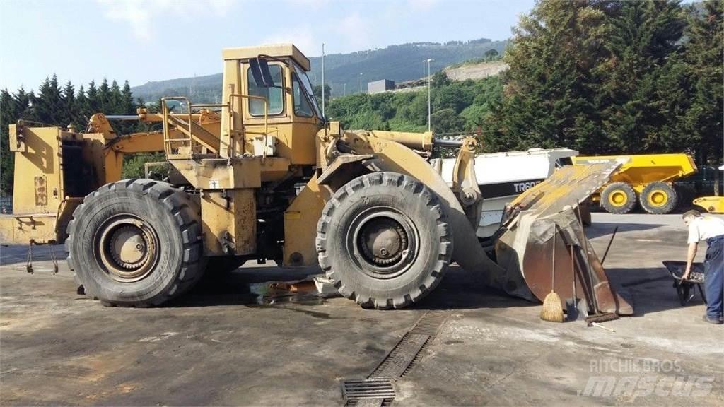 CAT 988B 輪胎式裝載機