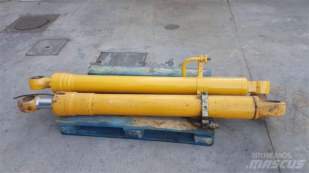 Liebherr R914 其他