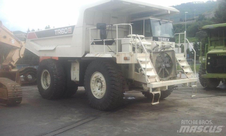 Terex TR60 剛性傾卸卡車