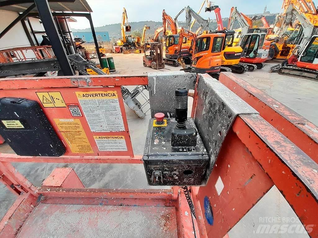 Genie GS2668RT 剪式升降機