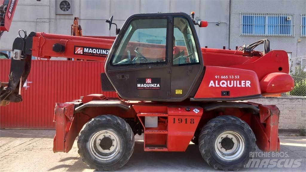 Manitou MRT1635 伸縮臂操作車