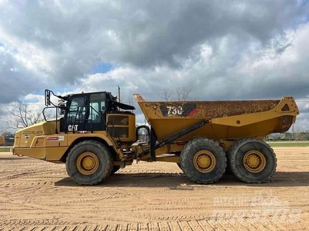 CAT 730 鉸接式起吊車