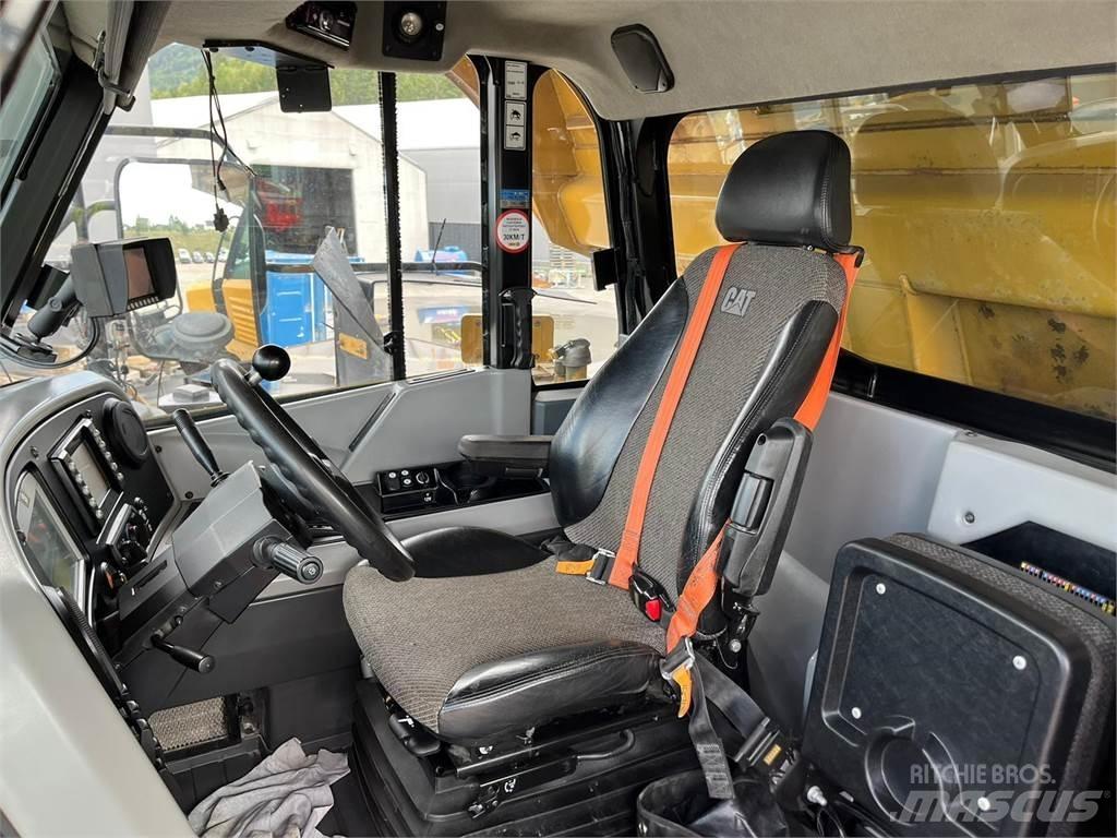 CAT 772G 剛性傾卸卡車