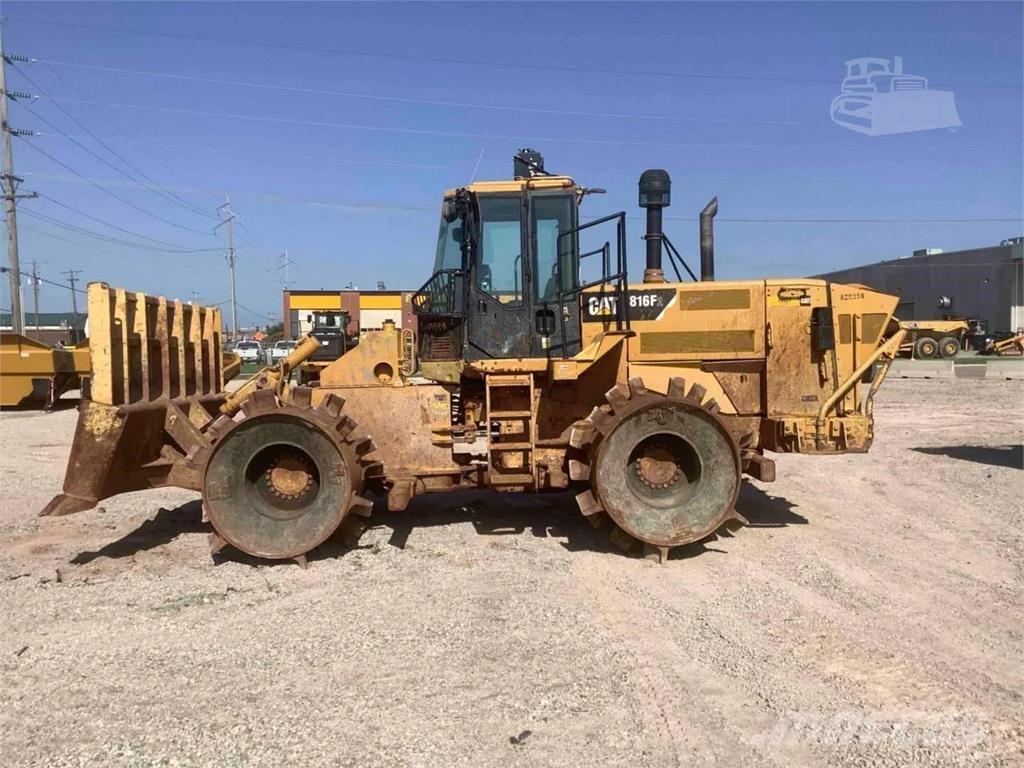 CAT 816F II 土壤壓實機