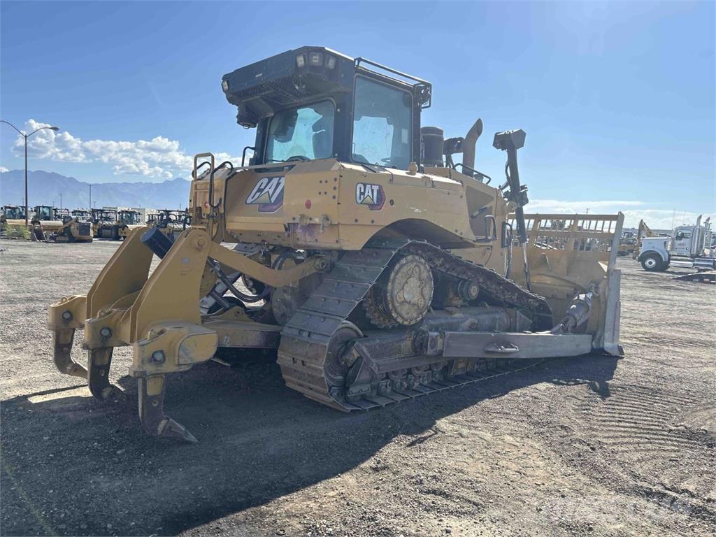 CAT D6 履帶推土機