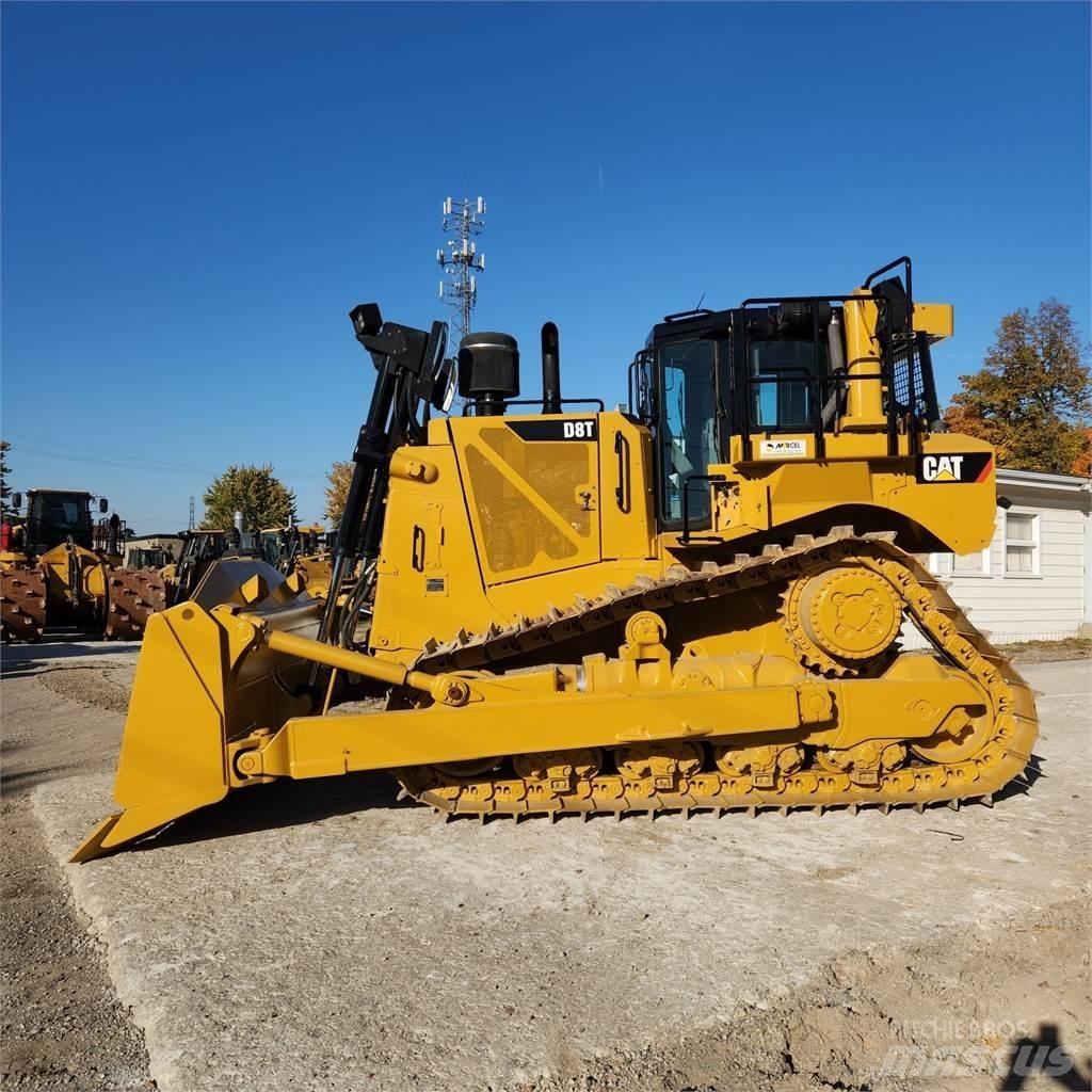 CAT D8T 履帶推土機