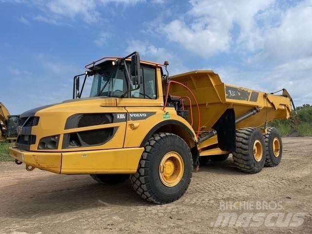 Volvo A30G 鉸接式起吊車