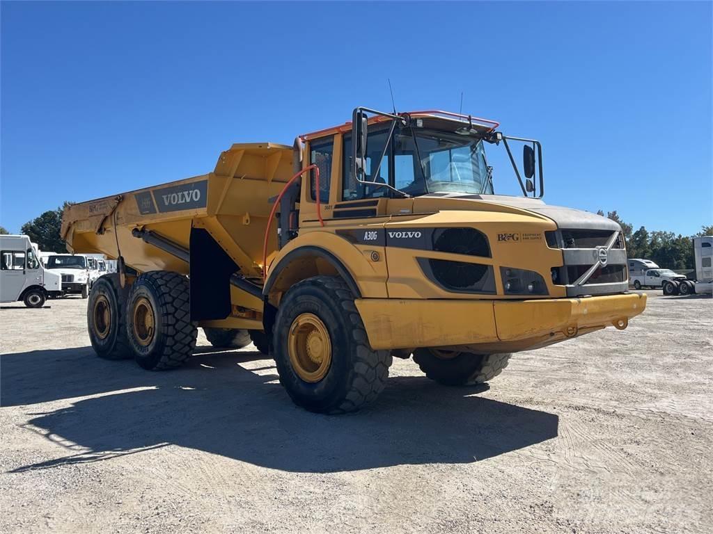 Volvo A30G 鉸接式起吊車