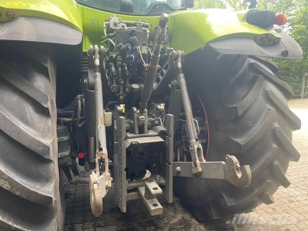 CLAAS AXION 830 曳引機