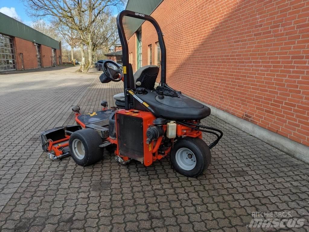Jacobsen GP 400 騎乘式割草機