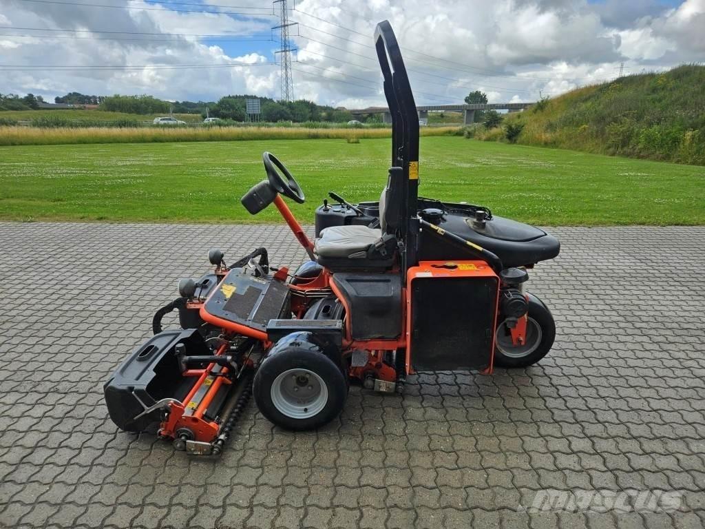 Jacobsen GP400 騎乘式割草機