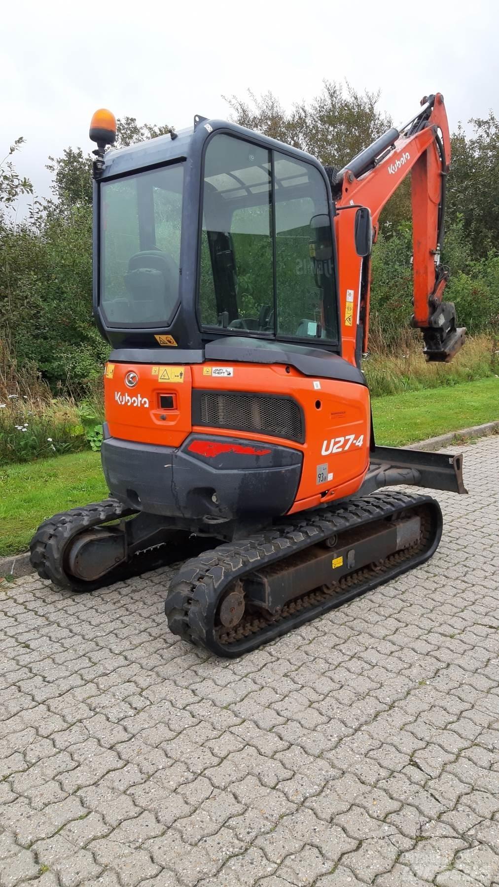 Kubota U27-3 小型挖土機/掘鑿機<7t(小型挖掘機)