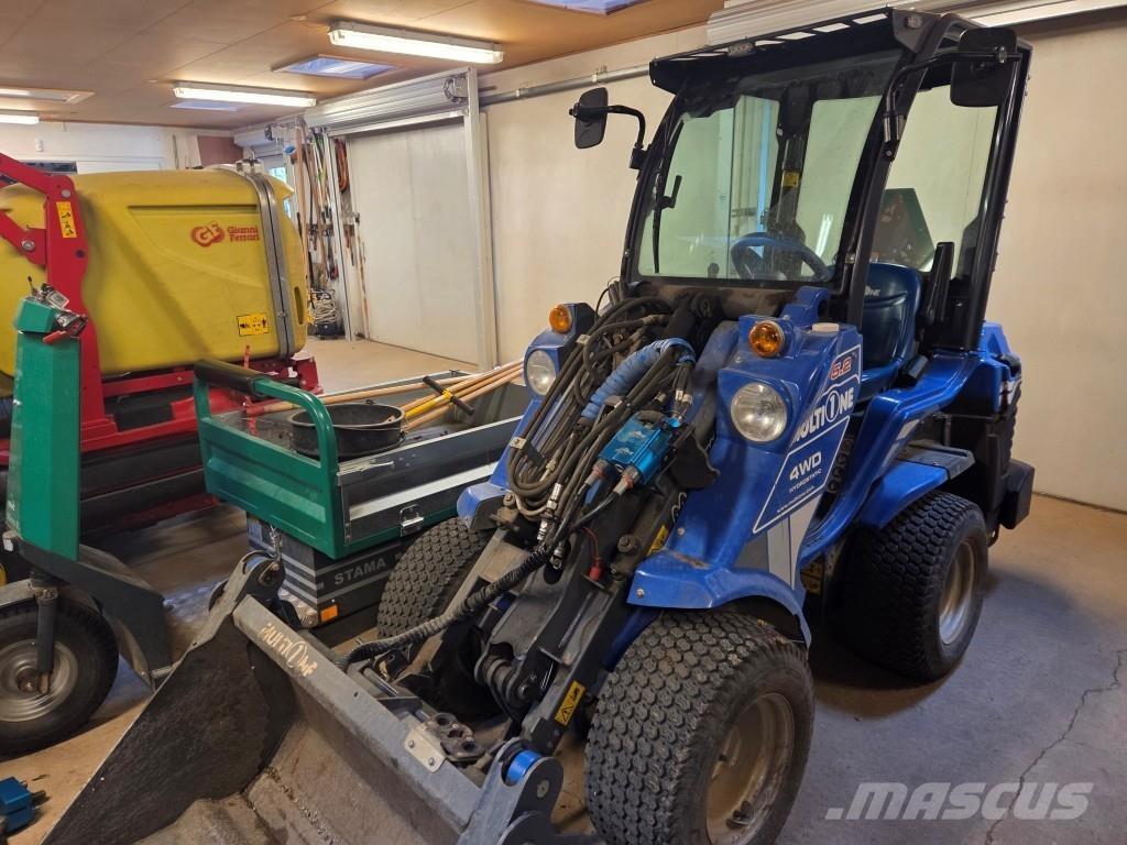Multione 5.2K 小型裝載機