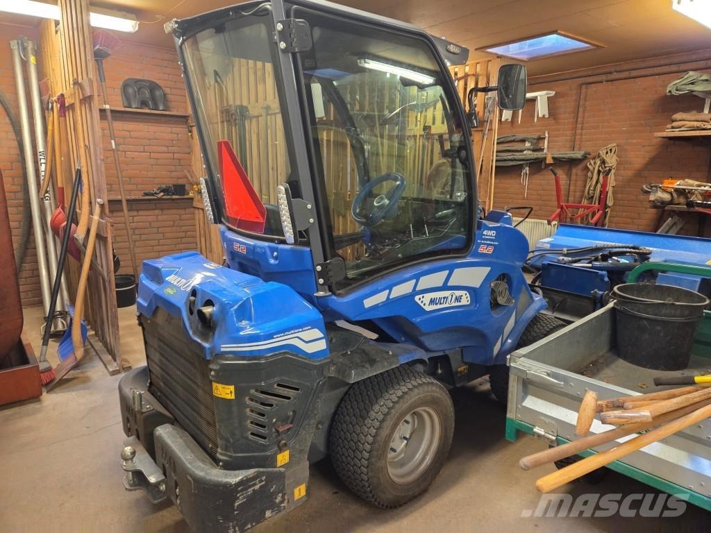 Multione 5.2K 小型裝載機