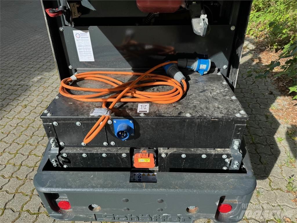 Schäffer 24e 小型裝載機