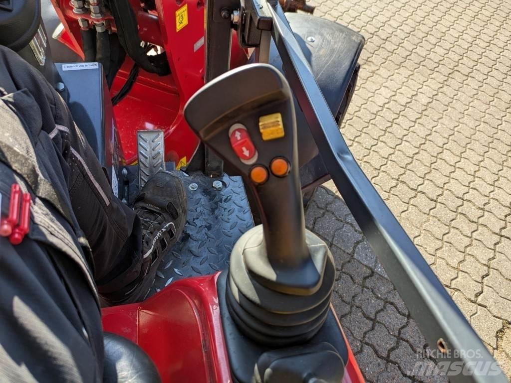 Schäffer 3630 小型裝載機