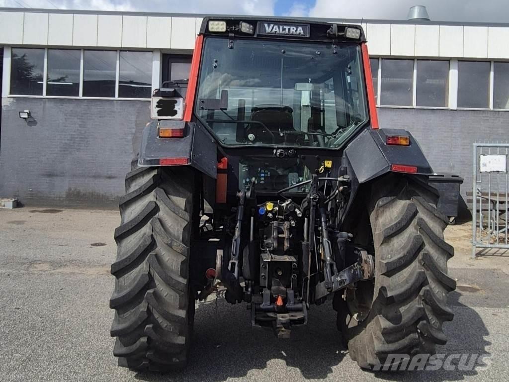 Valmet 6750 曳引機