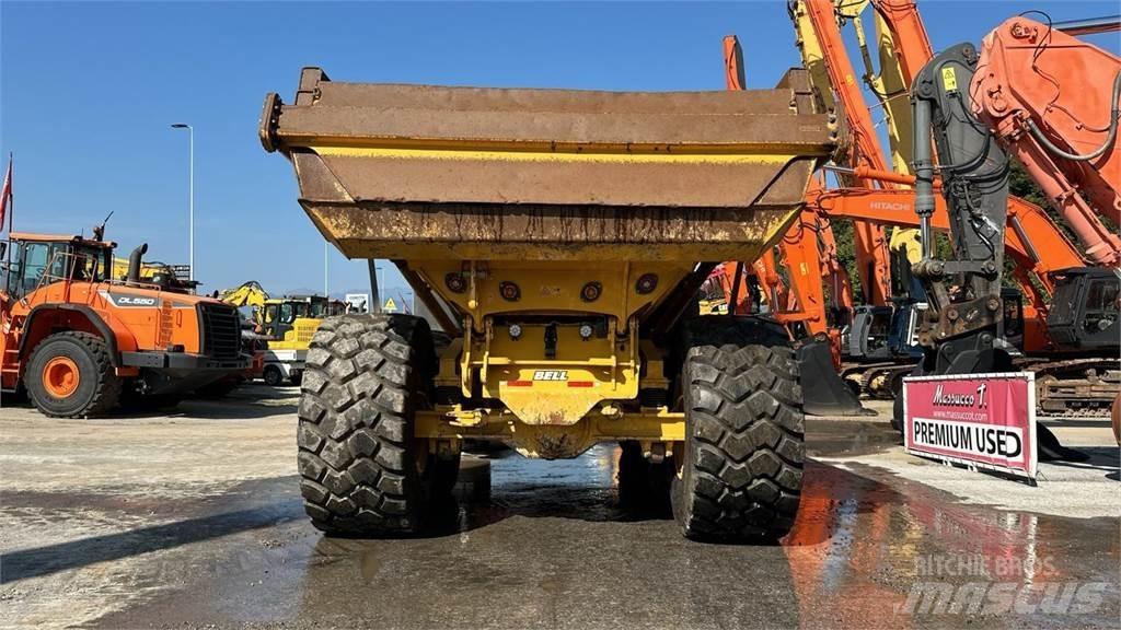 Bell B50E 6X6 側卸礦車