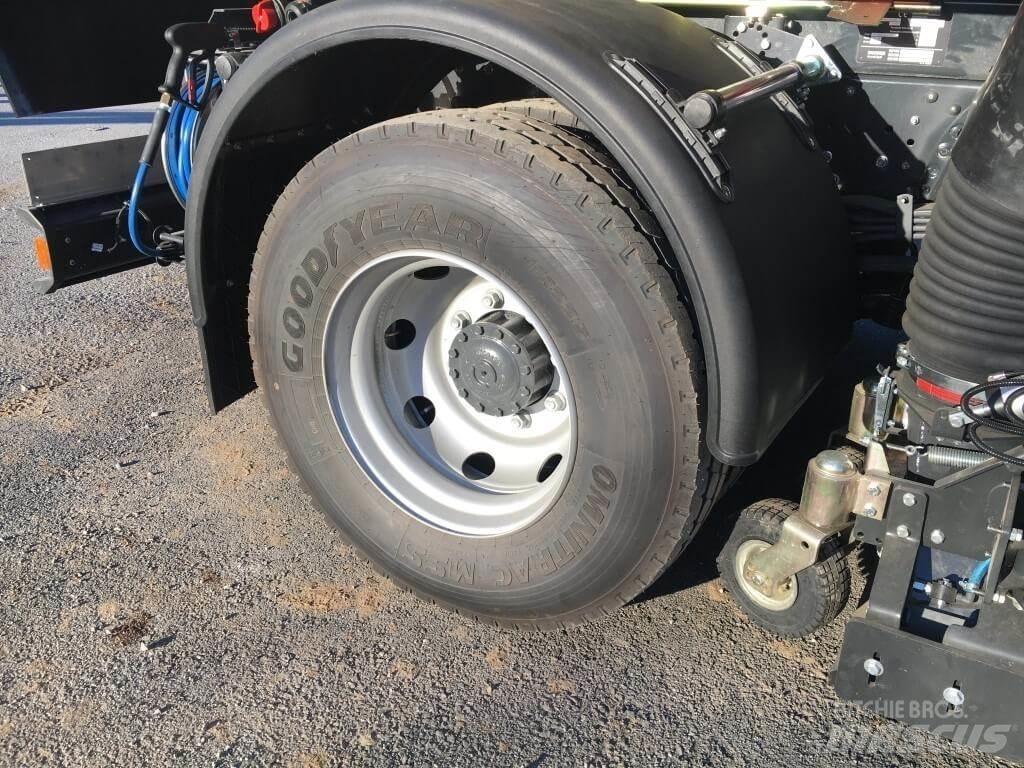 Bucher Cityfant 6000 清掃車