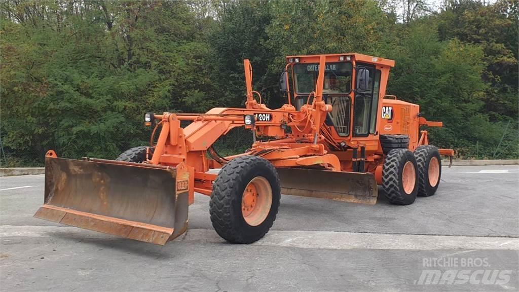 CAT 120H 履帶推土機