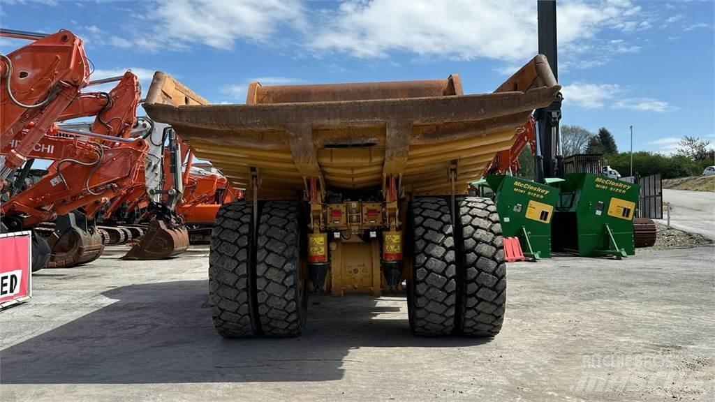 CAT 770 側卸礦車
