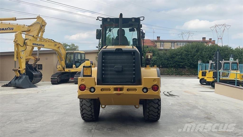 CAT 914M 輪胎式裝載機