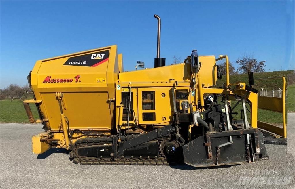 CAT BB621E 瀝青攤舖機/鋪路機