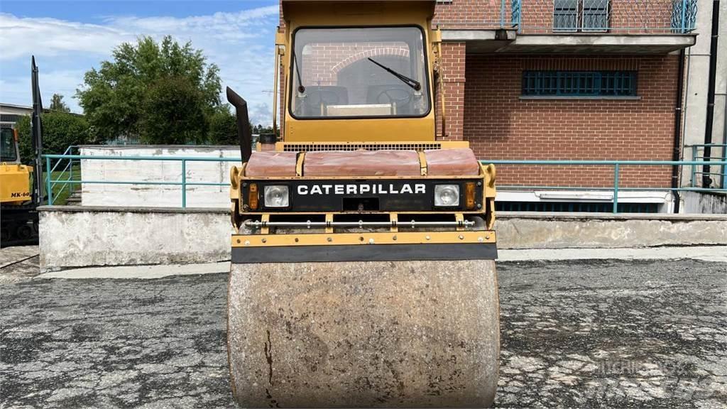 CAT CB-424 土壤壓實機