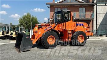 Fiat-Kobelco W 170 輪胎式裝載機