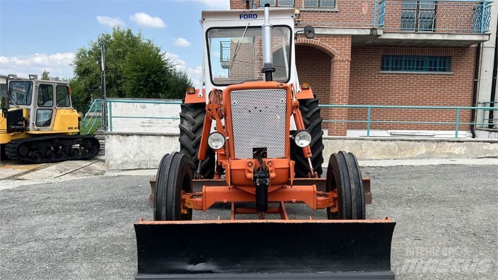 Ford 5600 4X2 履帶推土機