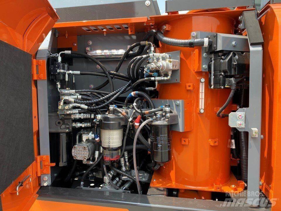Hitachi ZX130-6 挖土機/掘鑿機/挖掘機