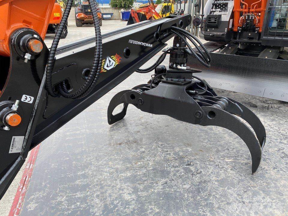 Hitachi ZX135US-6 挖土機/掘鑿機/挖掘機