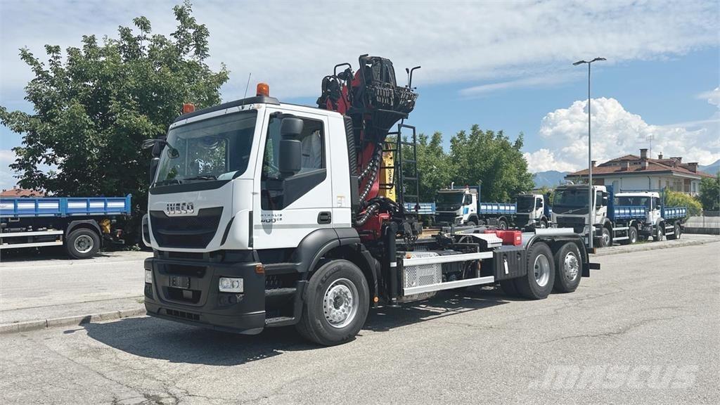 Iveco STRALIS 400 6X2 其他貨車