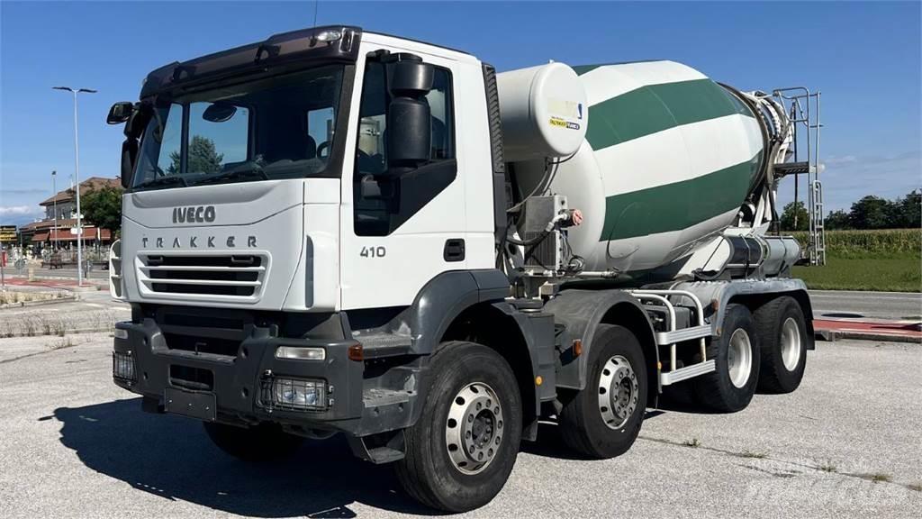 Iveco Trakker 410 8X4 混凝土車