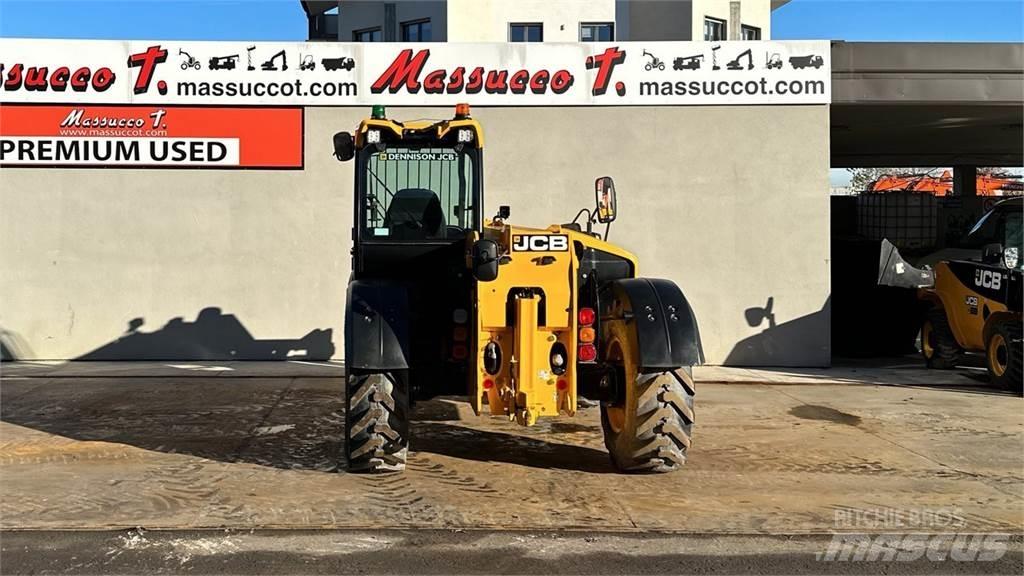 JCB 531-70 伸縮臂操作車