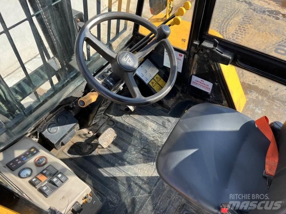 JCB 926 越野車