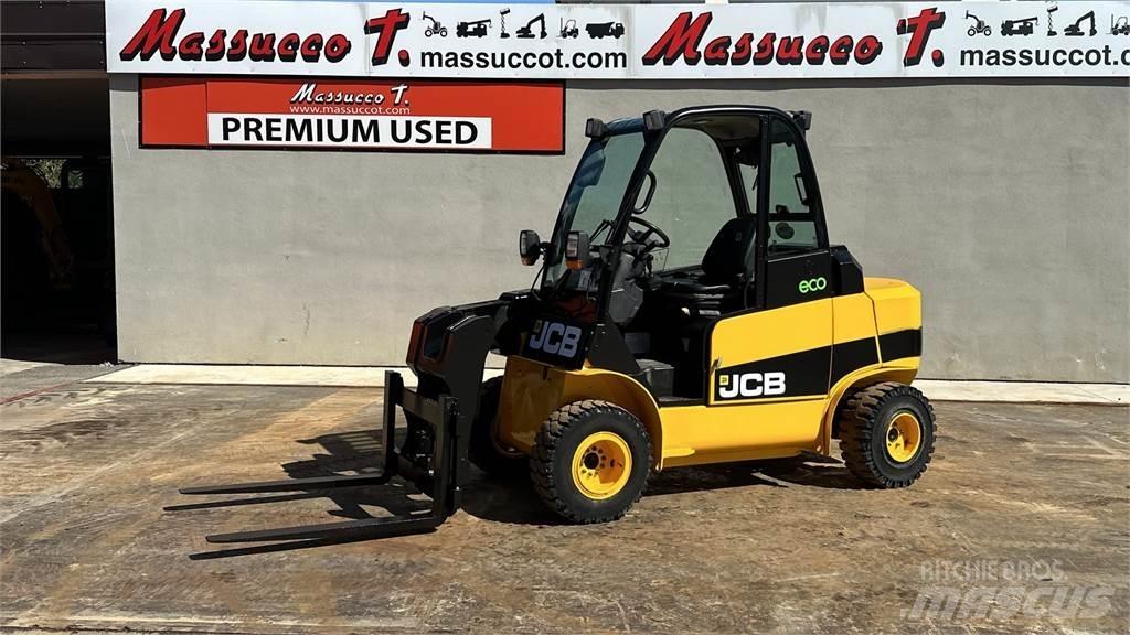 JCB TLT35D - 4X4 伸縮臂操作車