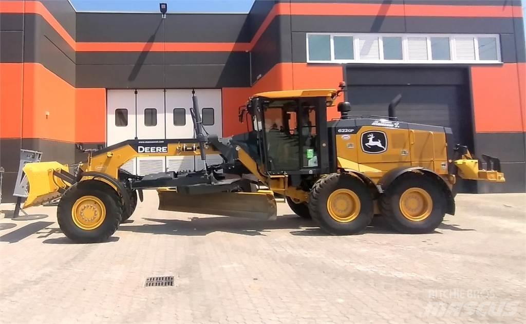 John Deere 622 GP 6X6 履帶推土機