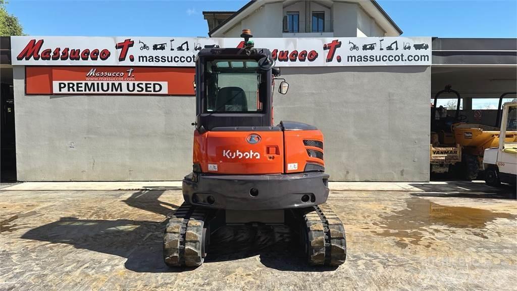 Kubota U55-4 小型挖土機/掘鑿機<7t(小型挖掘機)