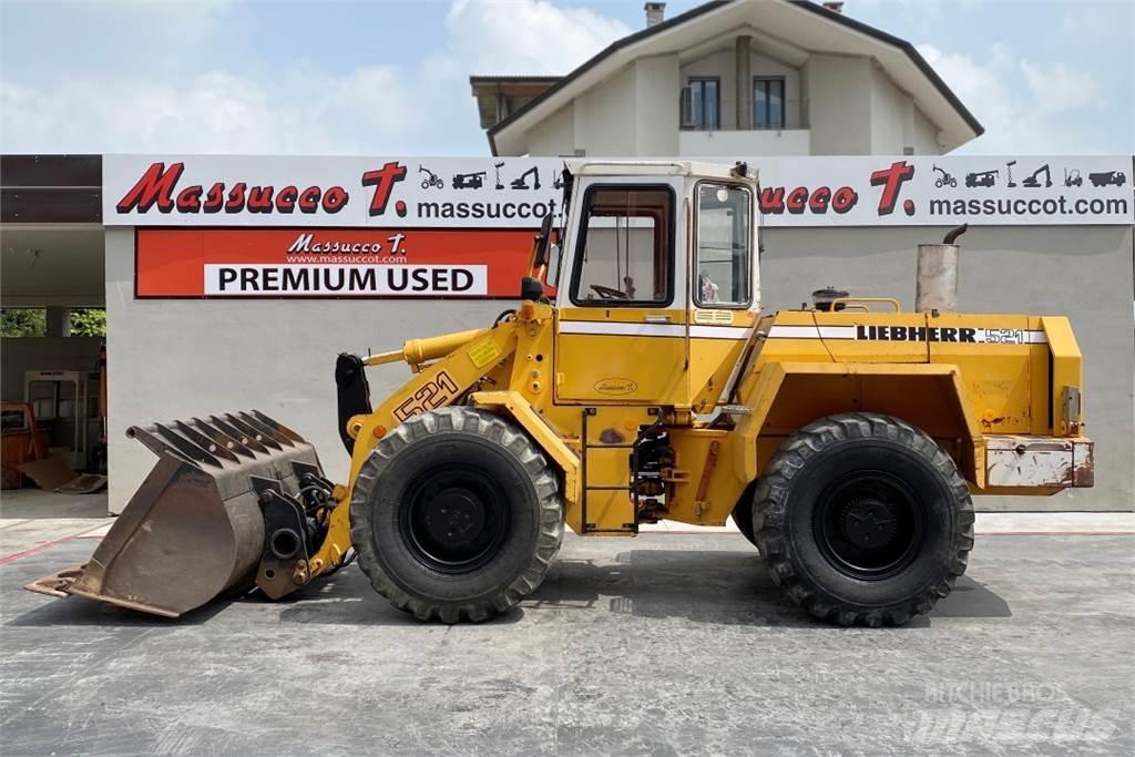 Liebherr L521 輪胎式裝載機