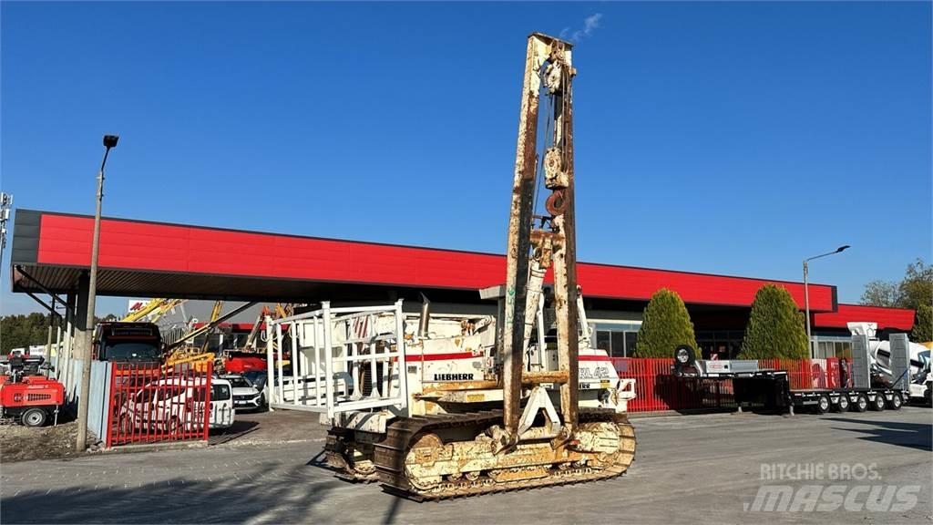 Liebherr RL42B 管道設備