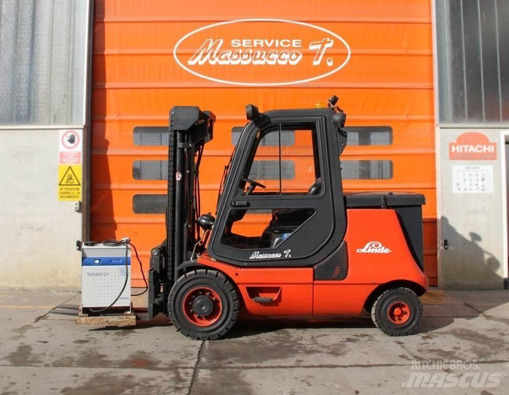 Linde E40P-02 電動堆高機