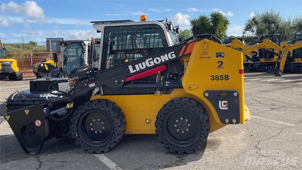 LiuGong CLG385B 滑移轉向裝載機